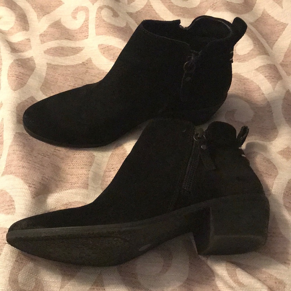 Vince Camuto black booties